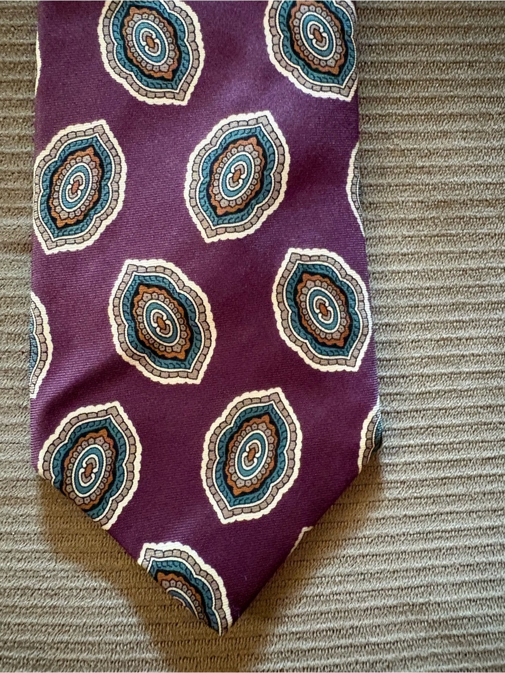 Christian Dior All Silk Elegant Purple Patterned Men's Tie EUC!! - Picture 12 of 16
